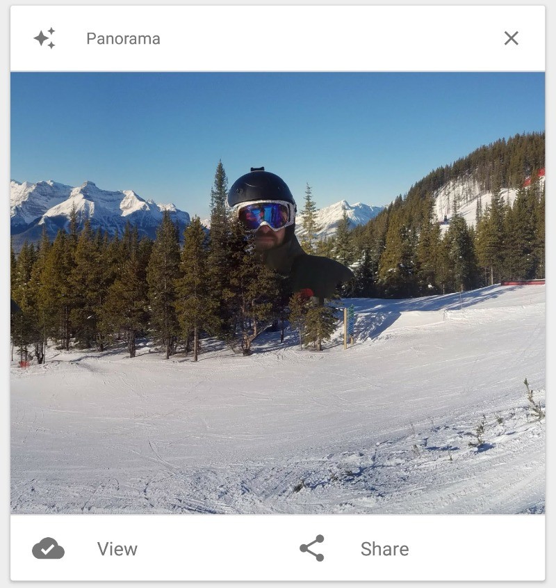 Google 相簿全景圖功能凸槌變巨人照。(圖/翻攝自 Reddit,下同)