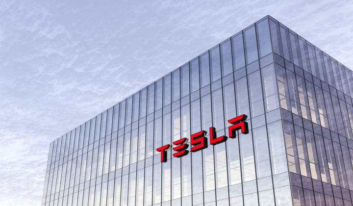 tesla,關稅,石墨