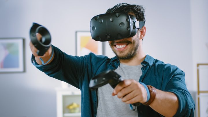 VR