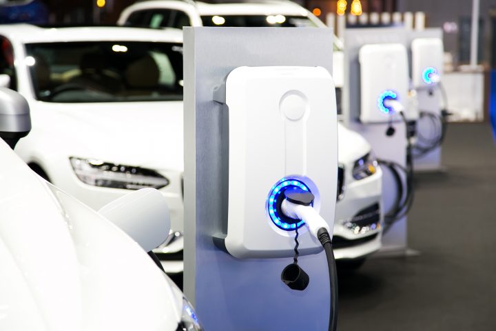電動車