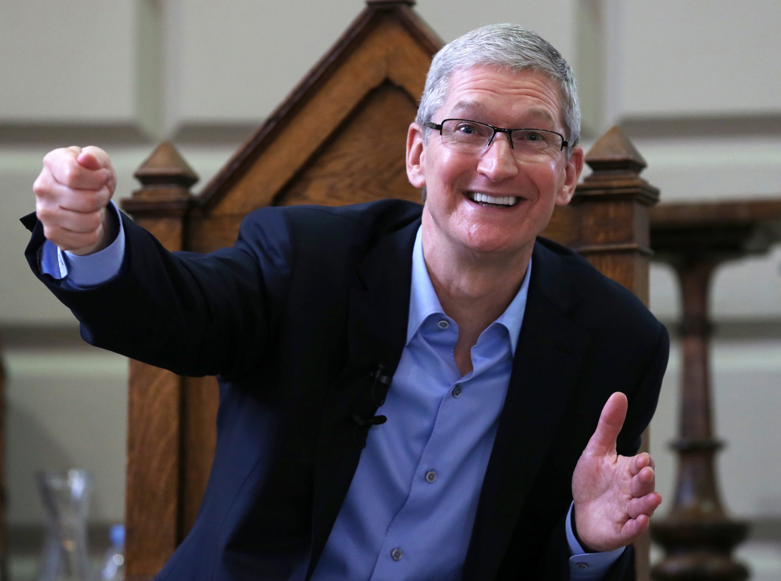 apple,tim cook