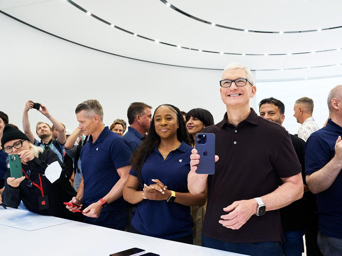 Tim Cook