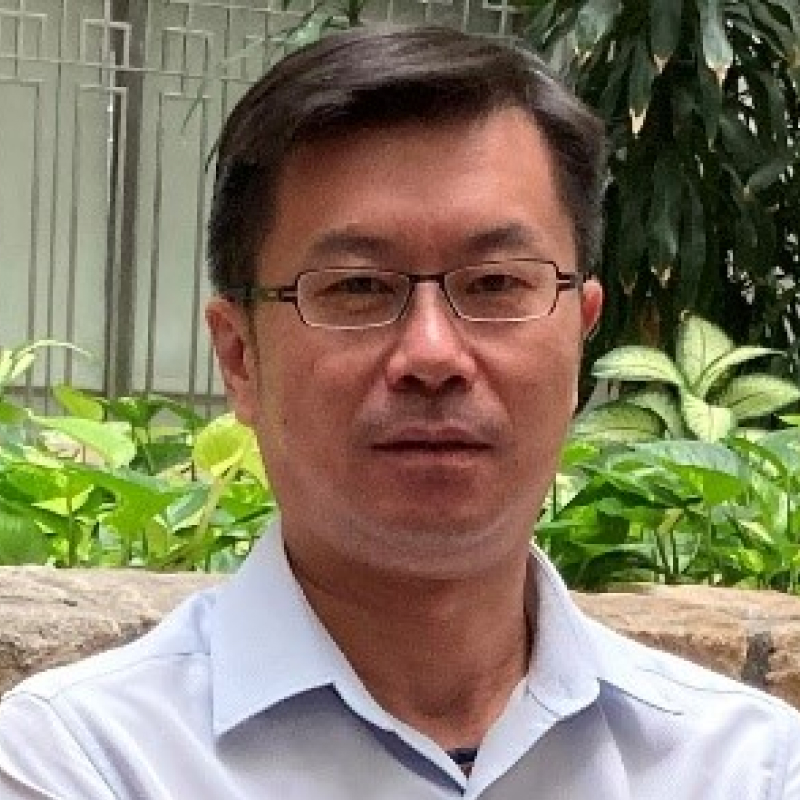 殷宜萱