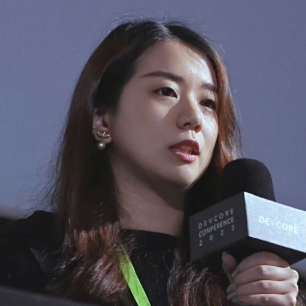 張亭儀 DEVCORE 戴夫寇爾商務發展經理
