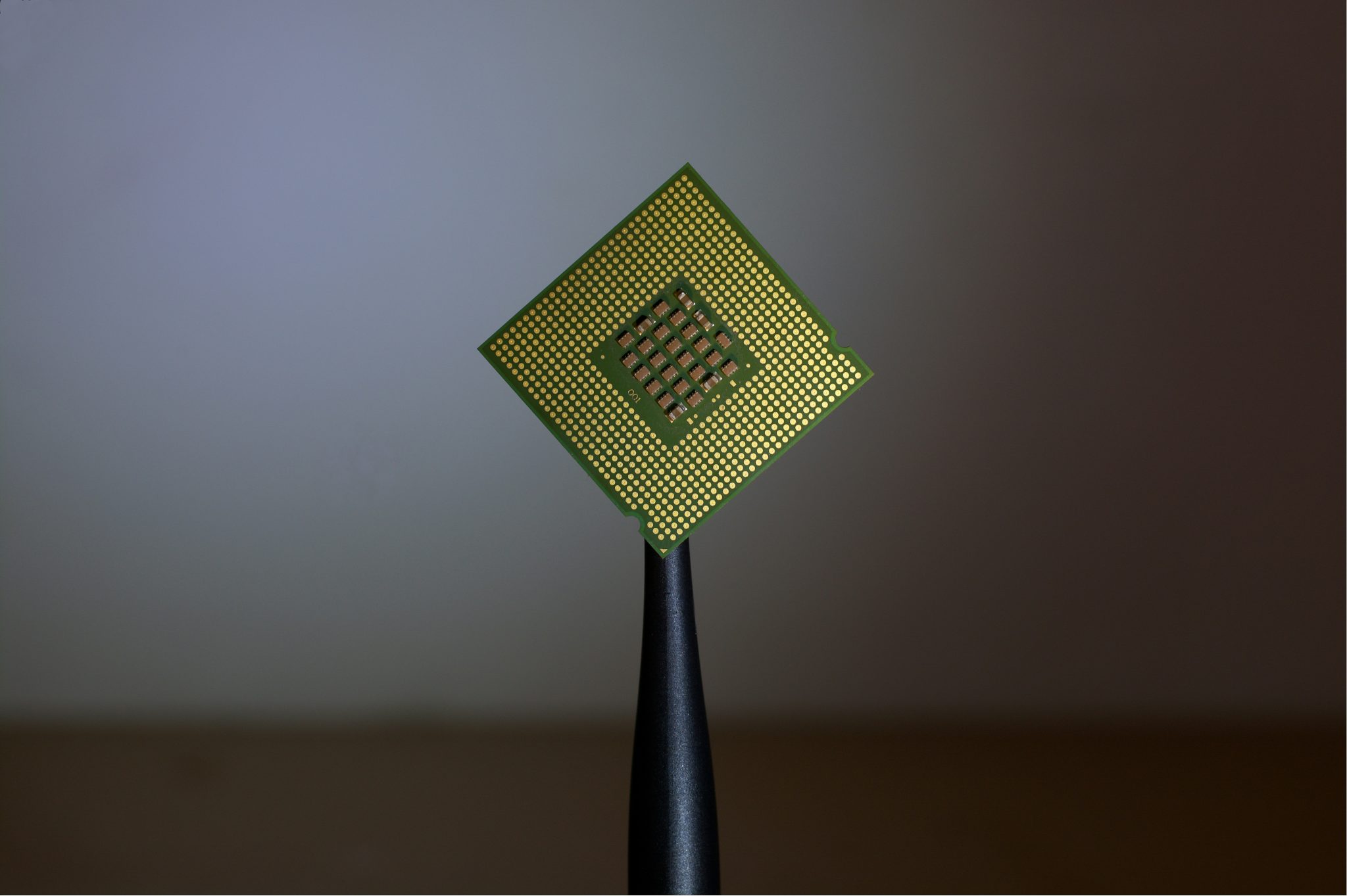 NVIDIA AI 晶片延遲：Meta、Google 和微軟訂單受波及 | TechOrange 科技報橘