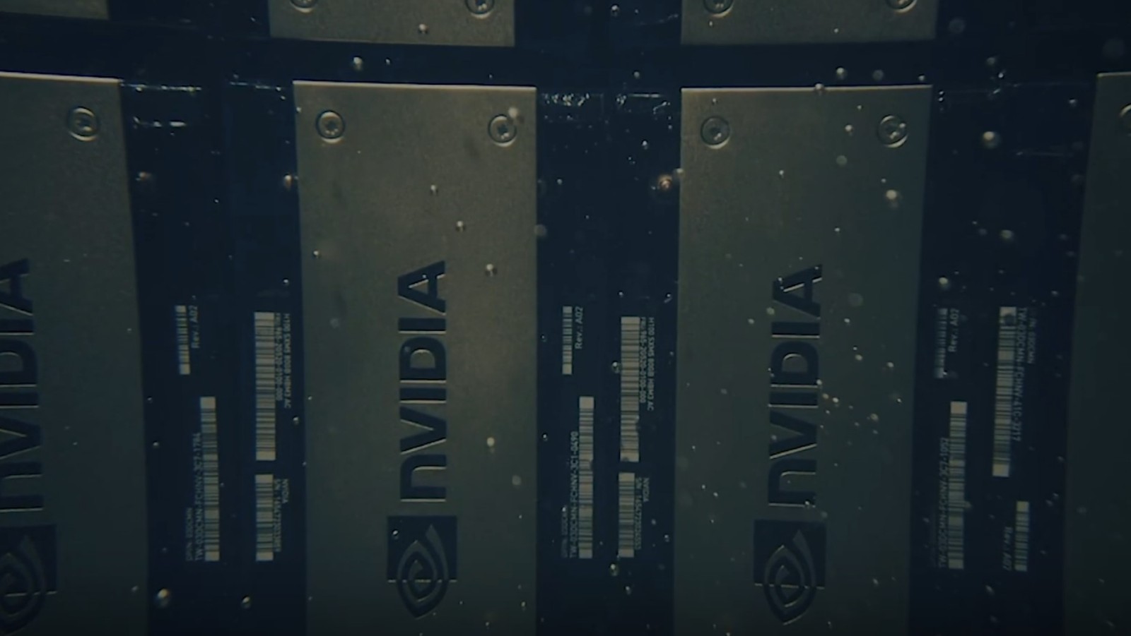 浸沒式冷卻、資料中心、NVIDIA
