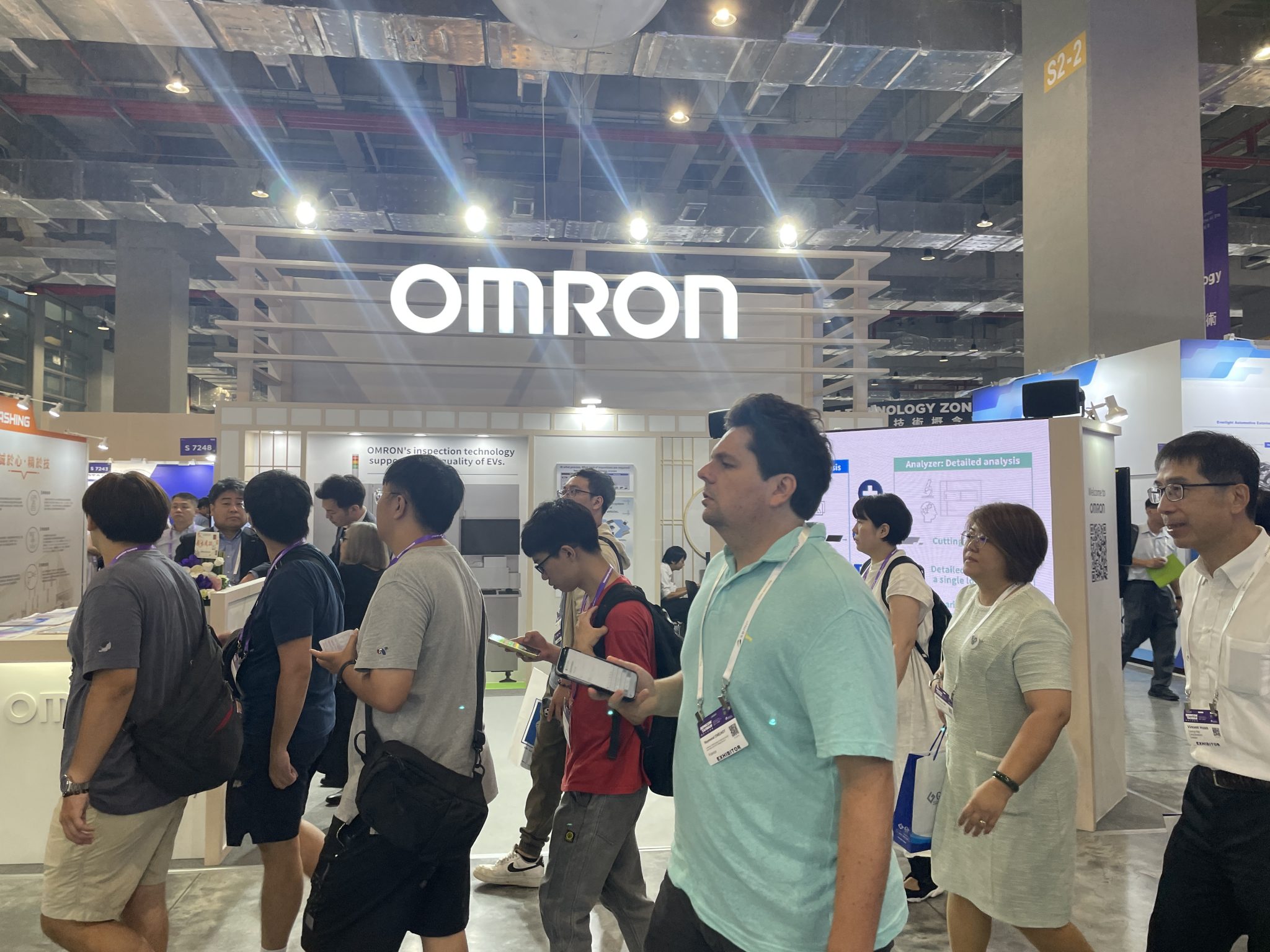 OMRON