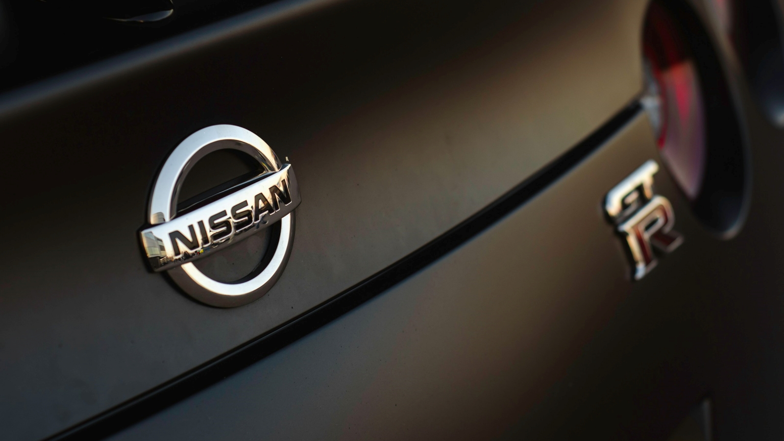 淨利重摔 93%！誤判混合動力車需求 Nissan 宣布大裁 9 千人