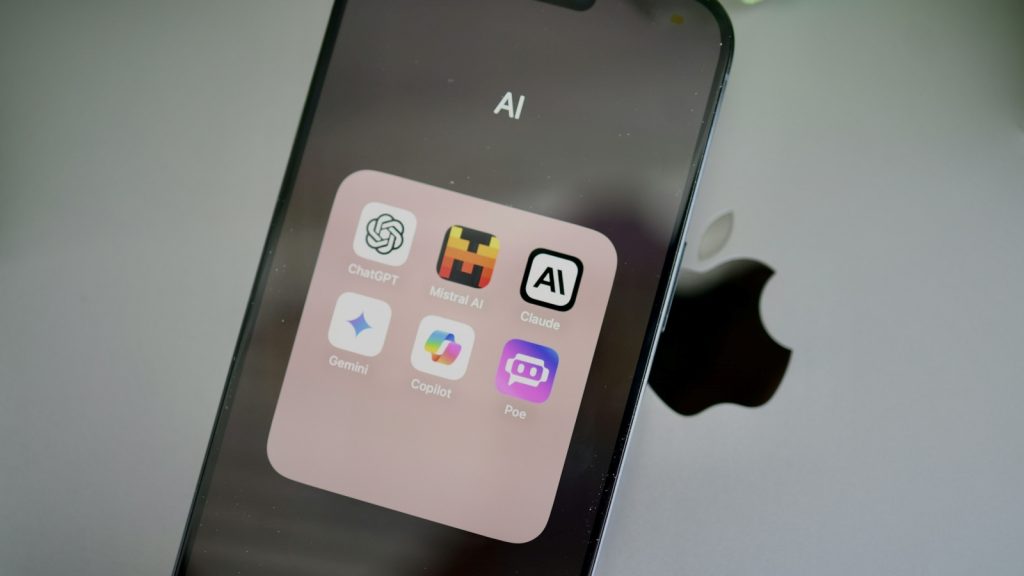 企業 AI 支出飆升 500%!採用多元模型成趨勢 OpenAI 市佔快被它超車