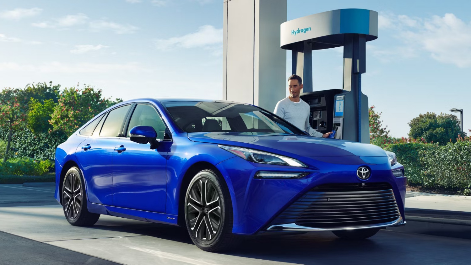 2035 年只能賣電動車？Toyota 表明辦不到，反批政策減少消費者選擇