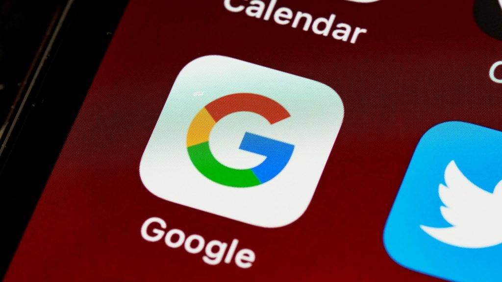 寧願跟 Google 共享利潤也不開發搜尋引擎,蘋果高層親揭 3 大理由