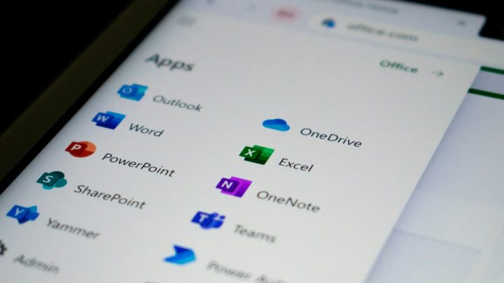 導入 AI 卻出賣你的隱私？專家發現 Gmail、Word 常見工具潛藏隱憂