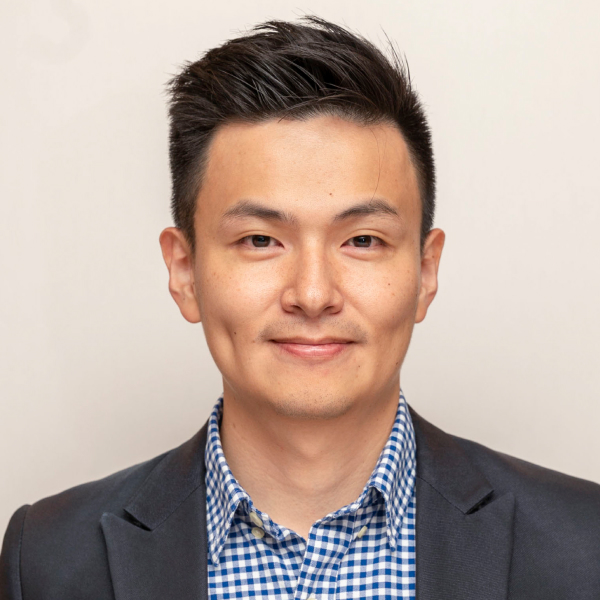黃奕翔 Salesforce 企業客戶經理