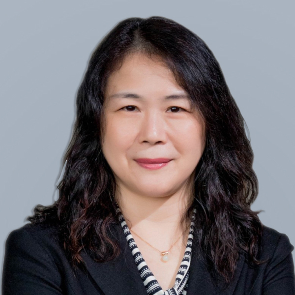 梁德馨 析數智匯整合策略暨研發執行顧問長
輔仁大學統計資訊系教授