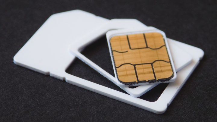 號稱顛覆電信產業的 eSim 仍不夠普及，專家指爆發關鍵落在「出國漫遊」需求