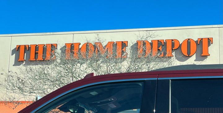 為什麼消費者討厭 AI 語音客服?美國 Home Depot 用人機「黃金比例」破解傳統設計邏輯