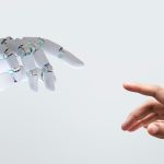讓機器人「看見觸覺」回饋反而更精準,新型變色感測器成本低廉還能呈現細微變化
