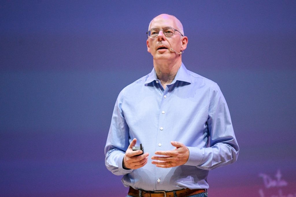 AWS全球雲端架構策略副總裁 Adrian Cockcroft。圖片來源:AWS。