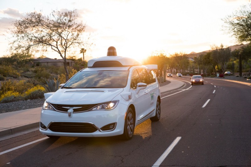 Waymo 中國 慧摩 自駕車 AI 人工智慧