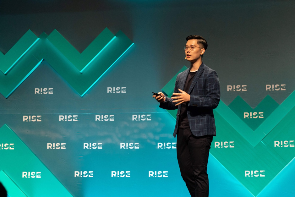 SELF TOKEN 創辦人徐嘉凱，參加香港 RISE 科技論壇，分享如何透過區塊鏈技術串連沉浸式娛樂
