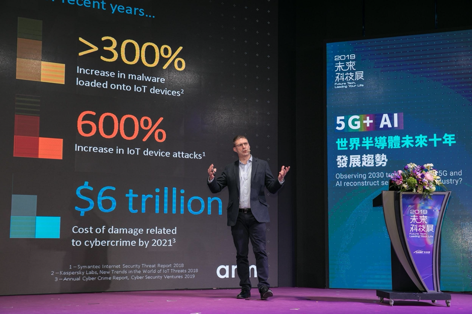 Ian Smythe 表示，對全球半導體製造產業來說，2020 年是關鍵的一年， Arm 也已做好產品佈局，將與台灣廠商積極合作，開創新局。