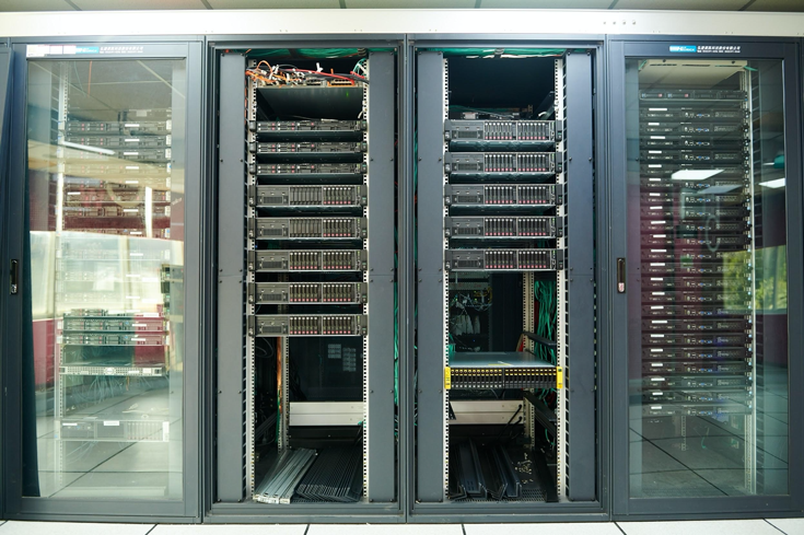 HPE 於世新大學機房中設立學習雲平台。(Credit:TechOrange 科技報橘,攝影師:。)